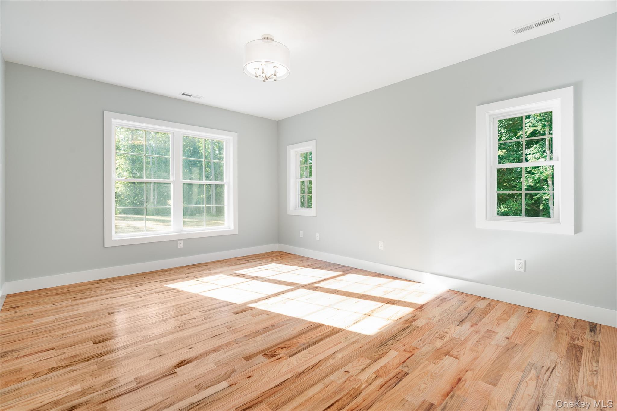 #8 photo, 7 Bear Hollow Lane, Hyde Park , NY 12538