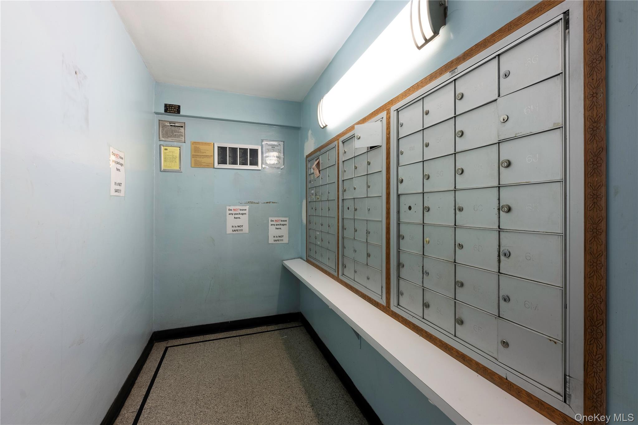 #10 photo, 2661 Marion Avenue, ブロンクス区 Bronx , NY 10458