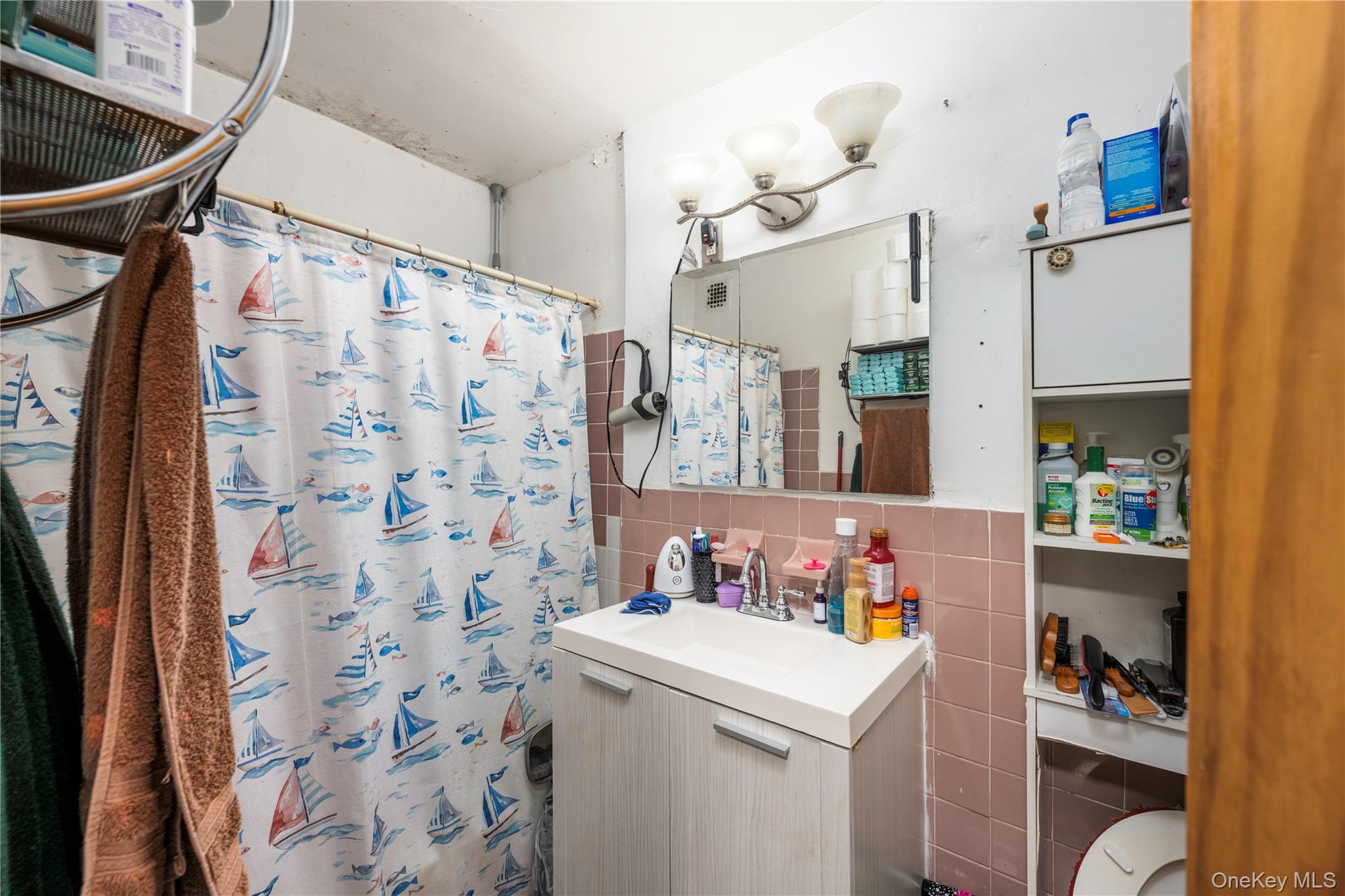 #7 photo, 2661 Marion Avenue, ブロンクス区 Bronx , NY 10458