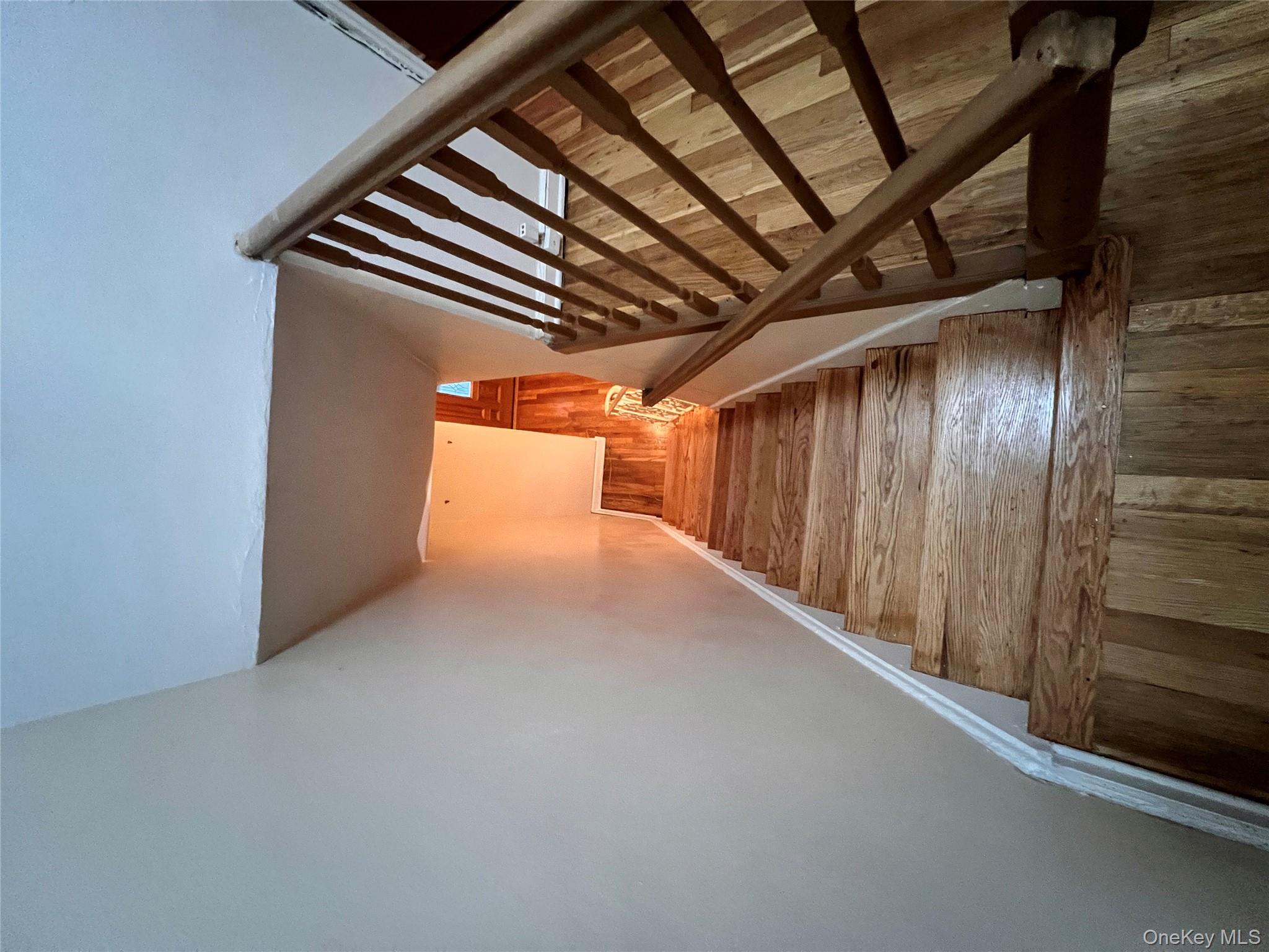 #11 photo, 1047 E 217th Street, Bronx , NY 10469