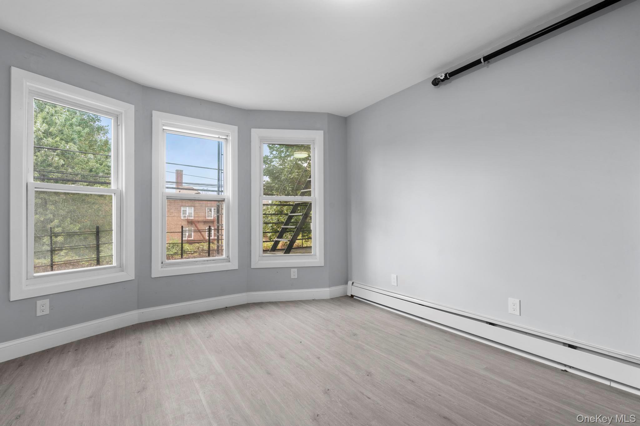 #10 photo, 288 Woodworth Avenue, Yonkers , NY 10701