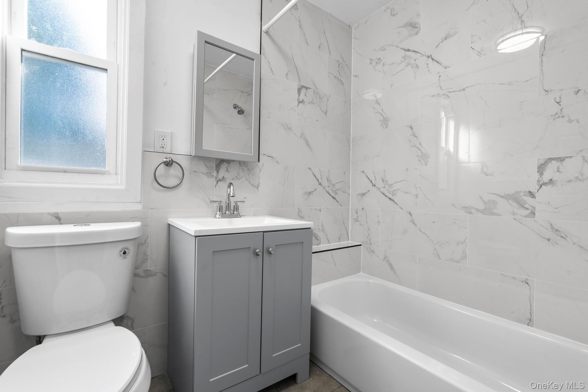 #12 photo, 288 Woodworth Avenue, Yonkers , NY 10701