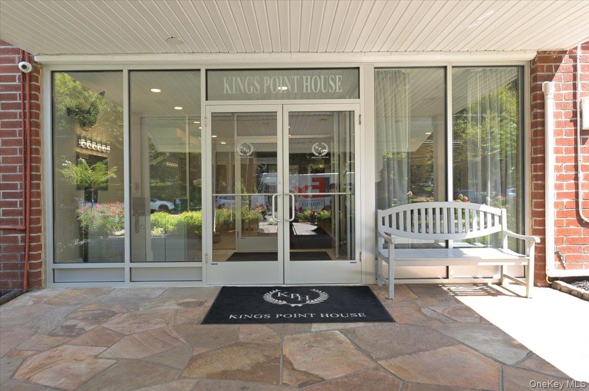 #6 photo, 320 E Shore Road, ナッソー郡 Great Neck , NY 11023