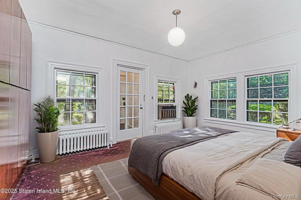 #11 photo, 12 Silver Lake Road, Staten Island , NY 10301