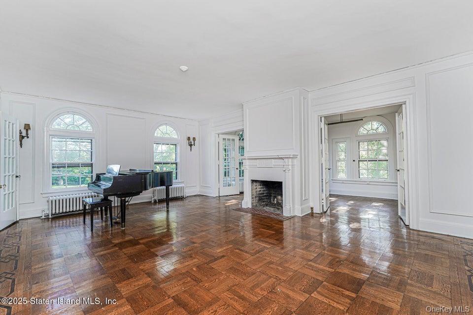 #16 photo, 12 Silver Lake Road, Staten Island , NY 10301