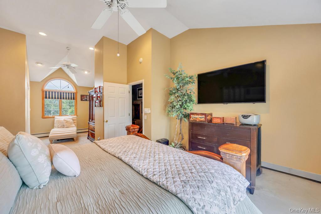 #17 photo, 63 Silver Lane, Levittown , NY 11756