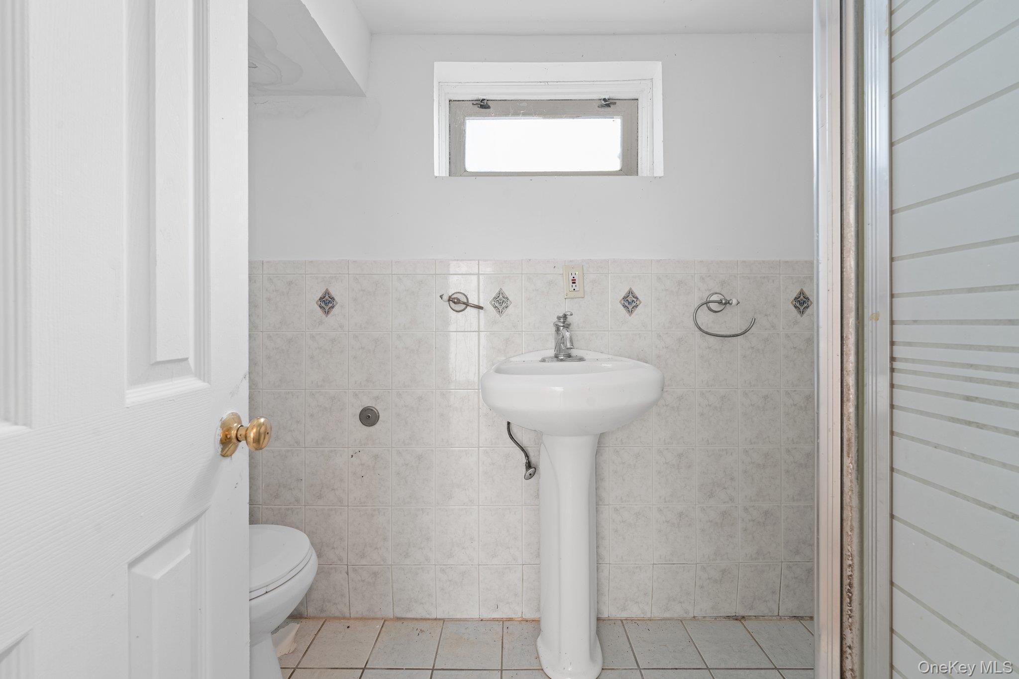 #19 photo, 12054 194th Street, クイーンズ区 Saint Albans , NY 11412