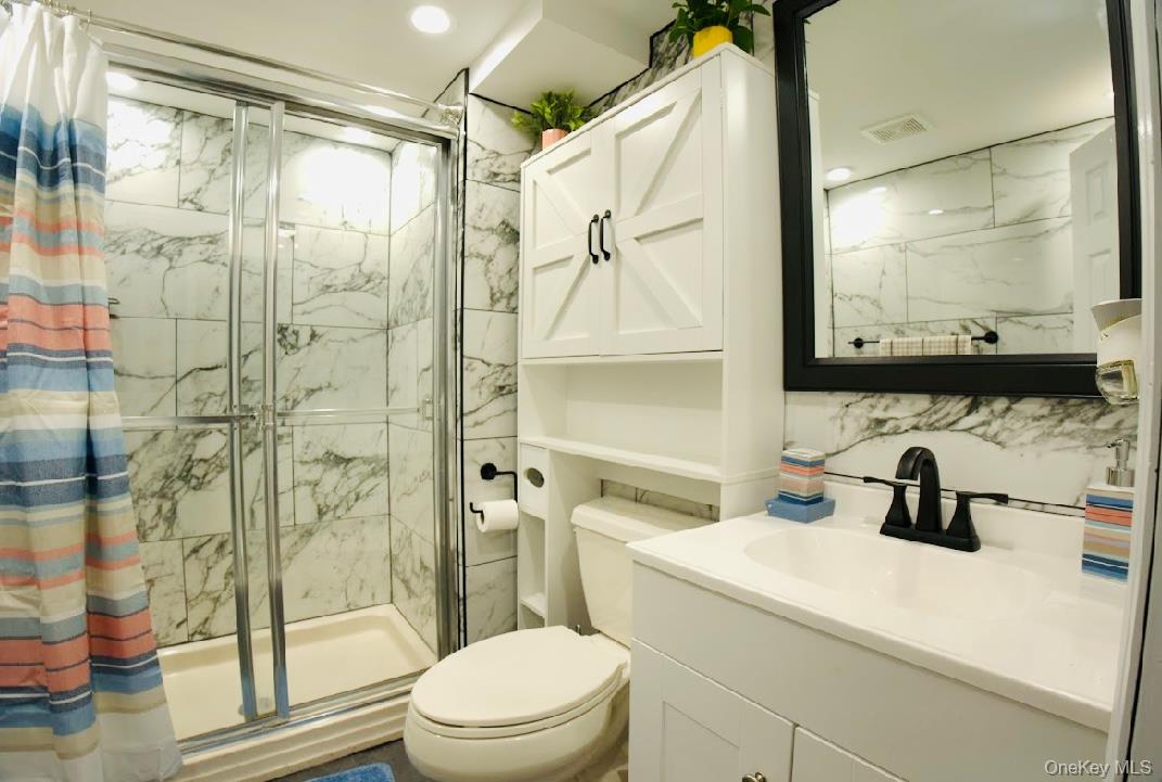 #15 photo, 3532 Waverly Avenue, Seaford , NY 11783