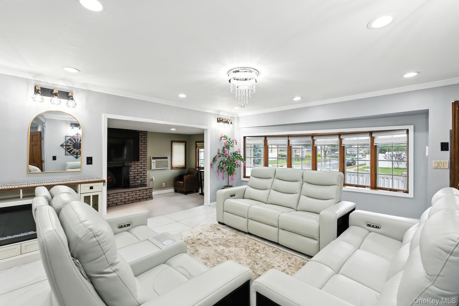 #5 photo, 3532 Waverly Avenue, Seaford , NY 11783