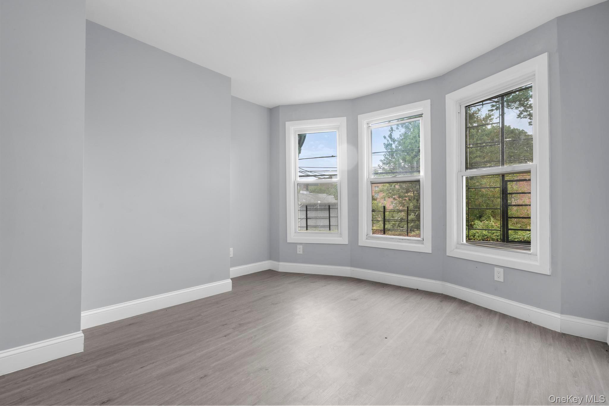 #3 photo, 127-131 Highland Ave Avenue, Yonkers , NY 10705