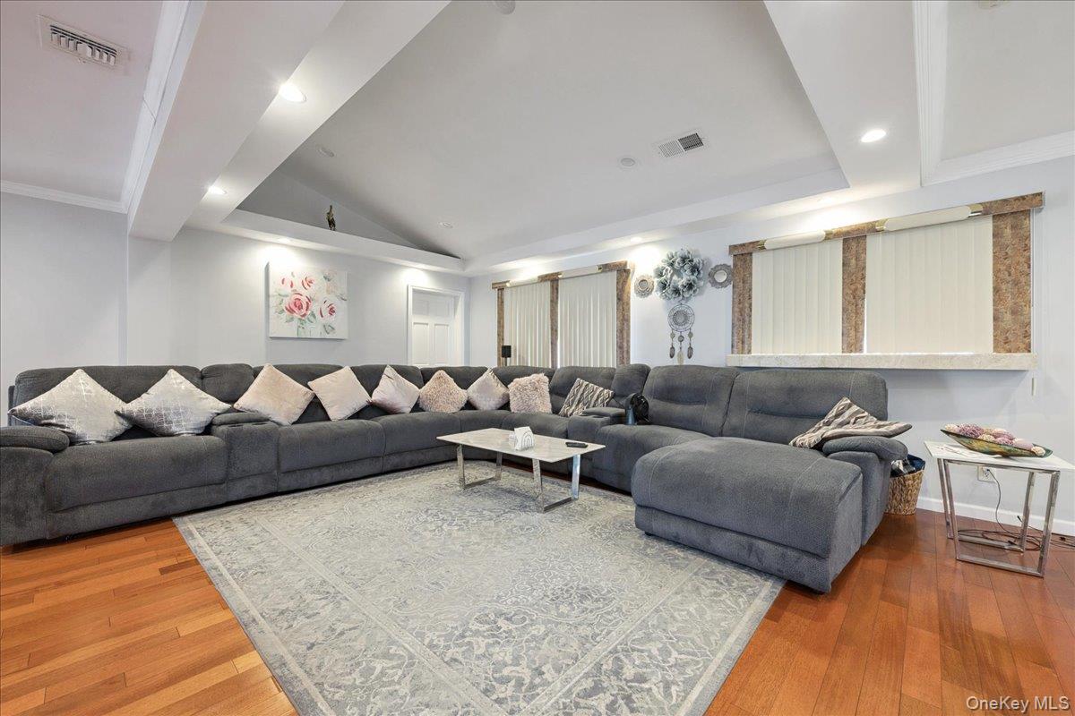 #16 photo, 45 Universe Drive, Levittown , NY 11756