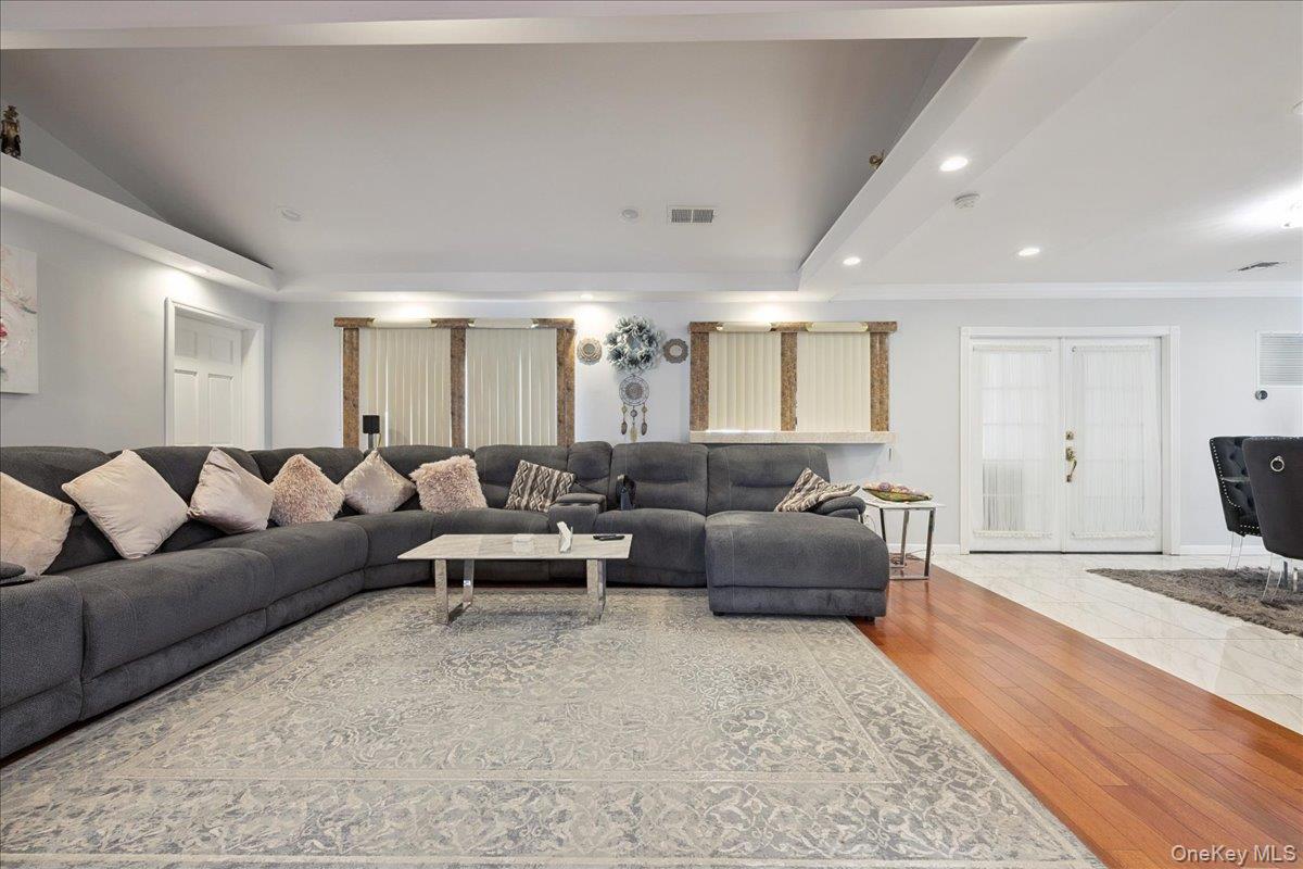 #18 photo, 45 Universe Drive, Levittown , NY 11756