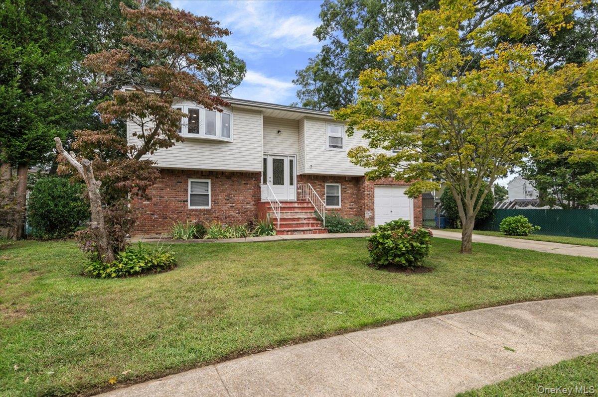 #1 photo, 7 Bennett Court, 东长岛 Copiague , NY 11726