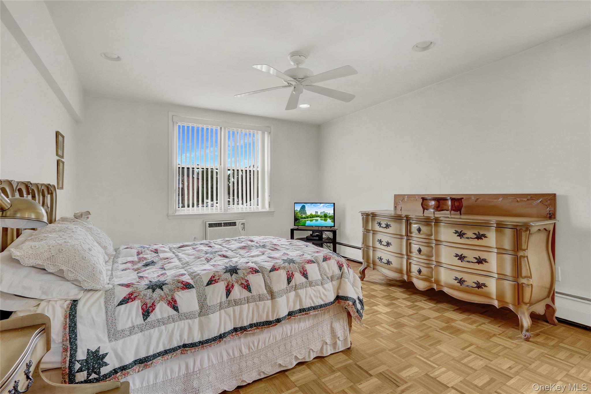 #20 photo, 20 Daley Place, Lynbrook , NY 11563