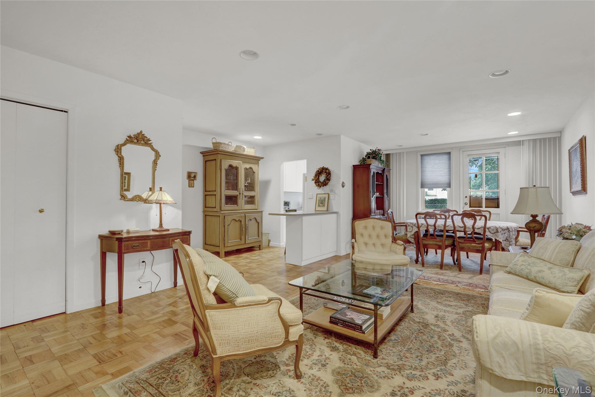 #6 photo, 20 Daley Place, Lynbrook , NY 11563