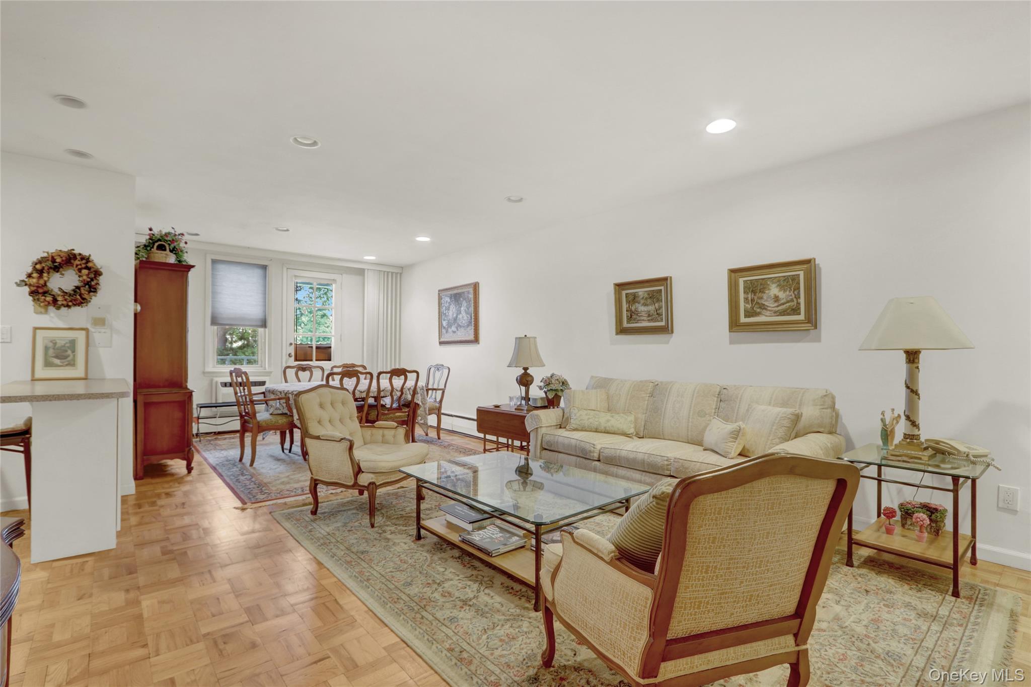 #7 photo, 20 Daley Place, Lynbrook , NY 11563