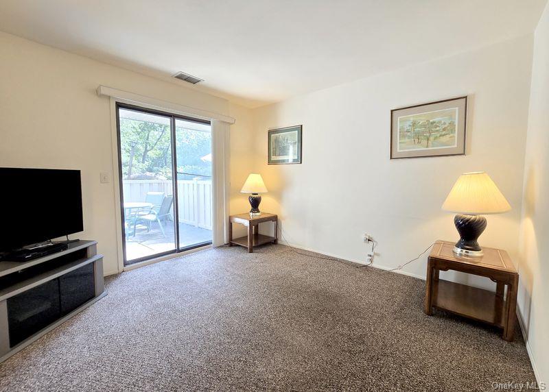 #7 photo, 150 Birchwood Road, Coram , NY 11727