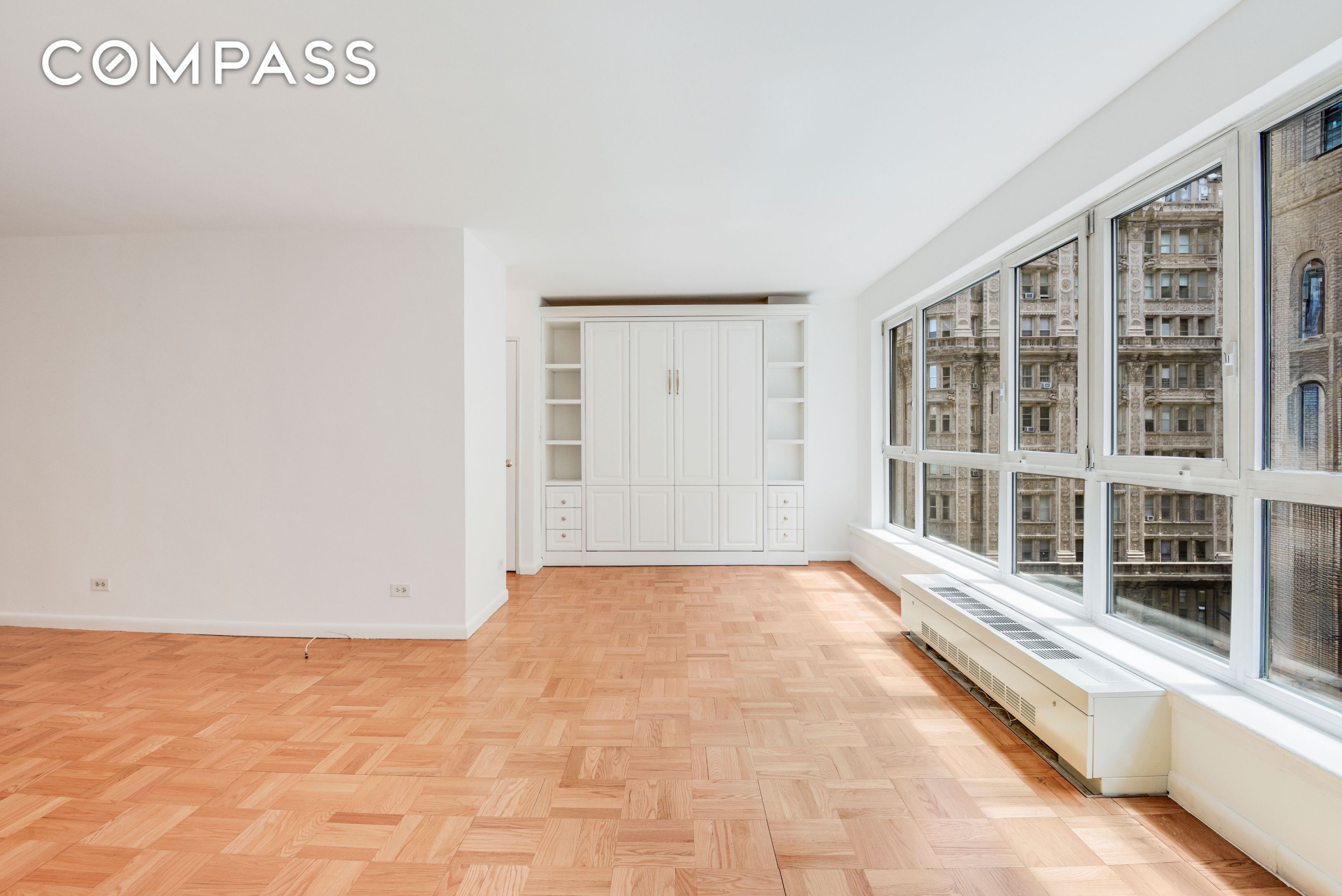 #7 photo, 200 Central Park S, マンハッタン Central Park South , NY 10019