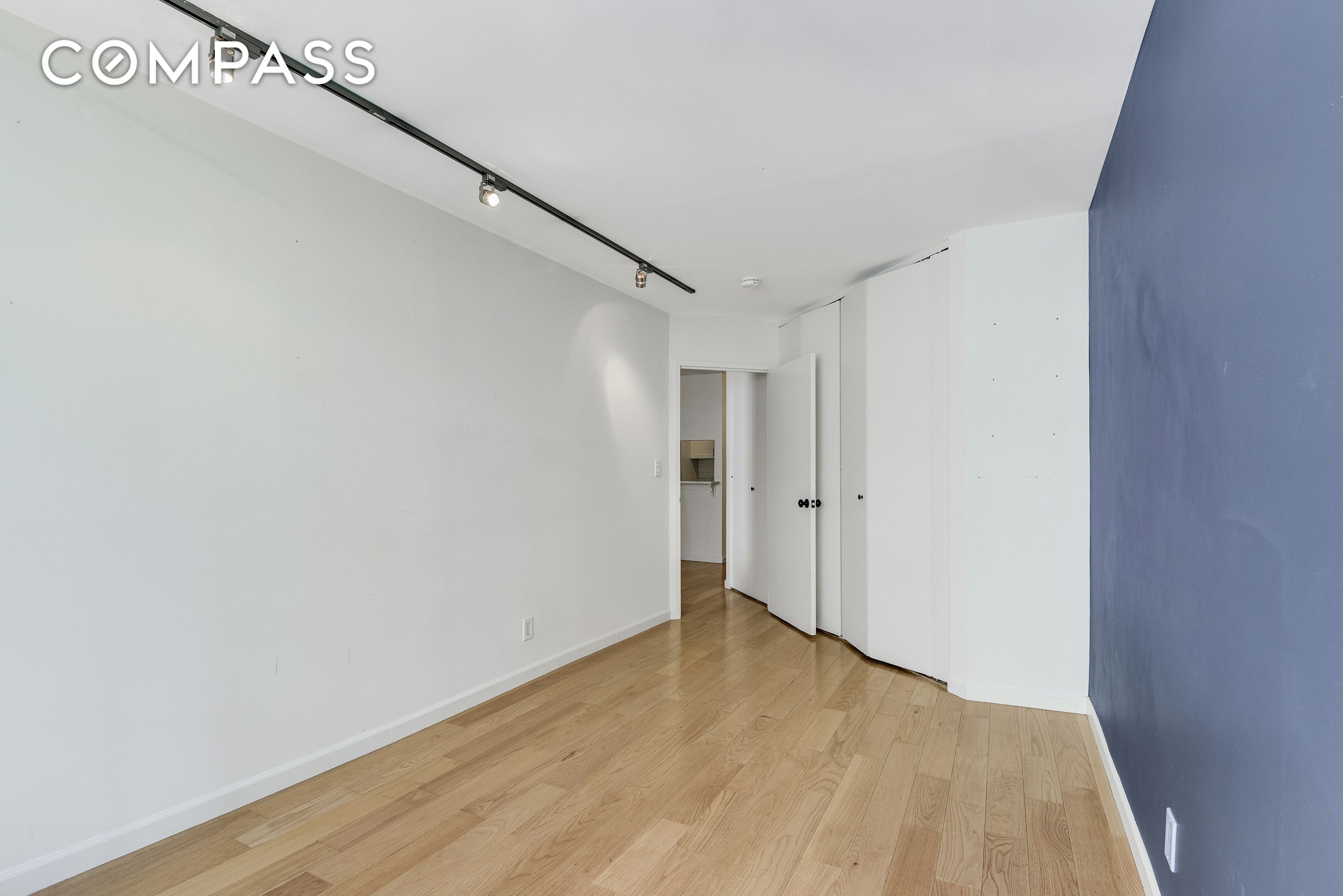 #11 photo, 77 Bleecker Street, マンハッタン Greenwich Village , NY 10012