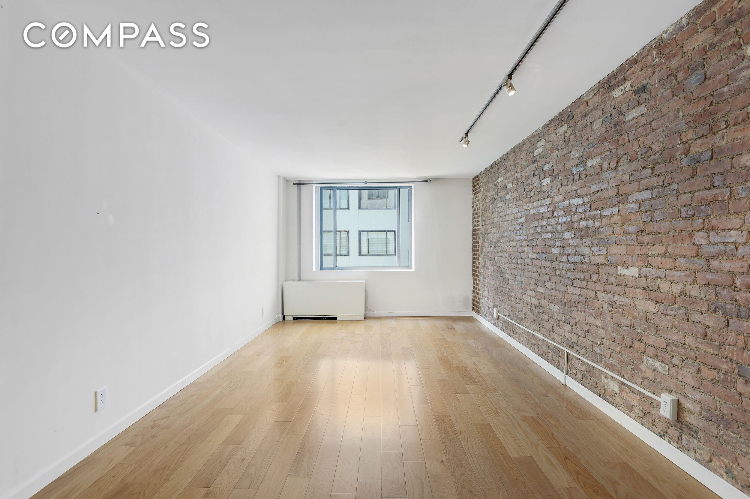 #6 photo, 77 Bleecker Street, マンハッタン Greenwich Village , NY 10012