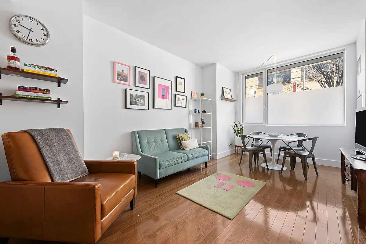 #1 photo, 214 N 11TH Street, 布鲁克林 威廉斯堡 Williamsburg , NY 11211