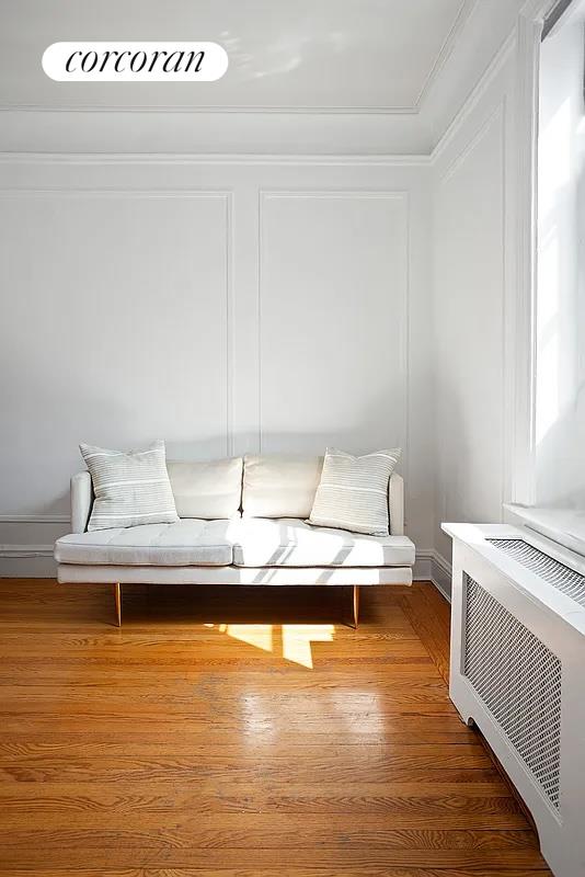 #3 photo, 253 W 16TH Street, Chelsea , NY 10011