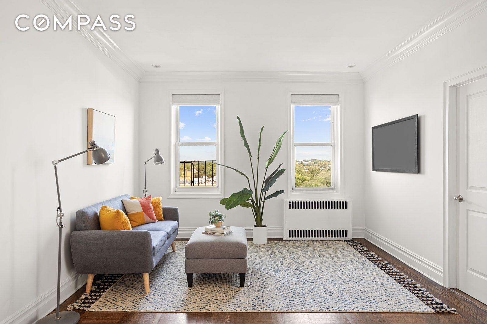 #1 photo, 72-17 34th Avenue, जैक्सन हाइट्स Jackson Heights , NY 11372