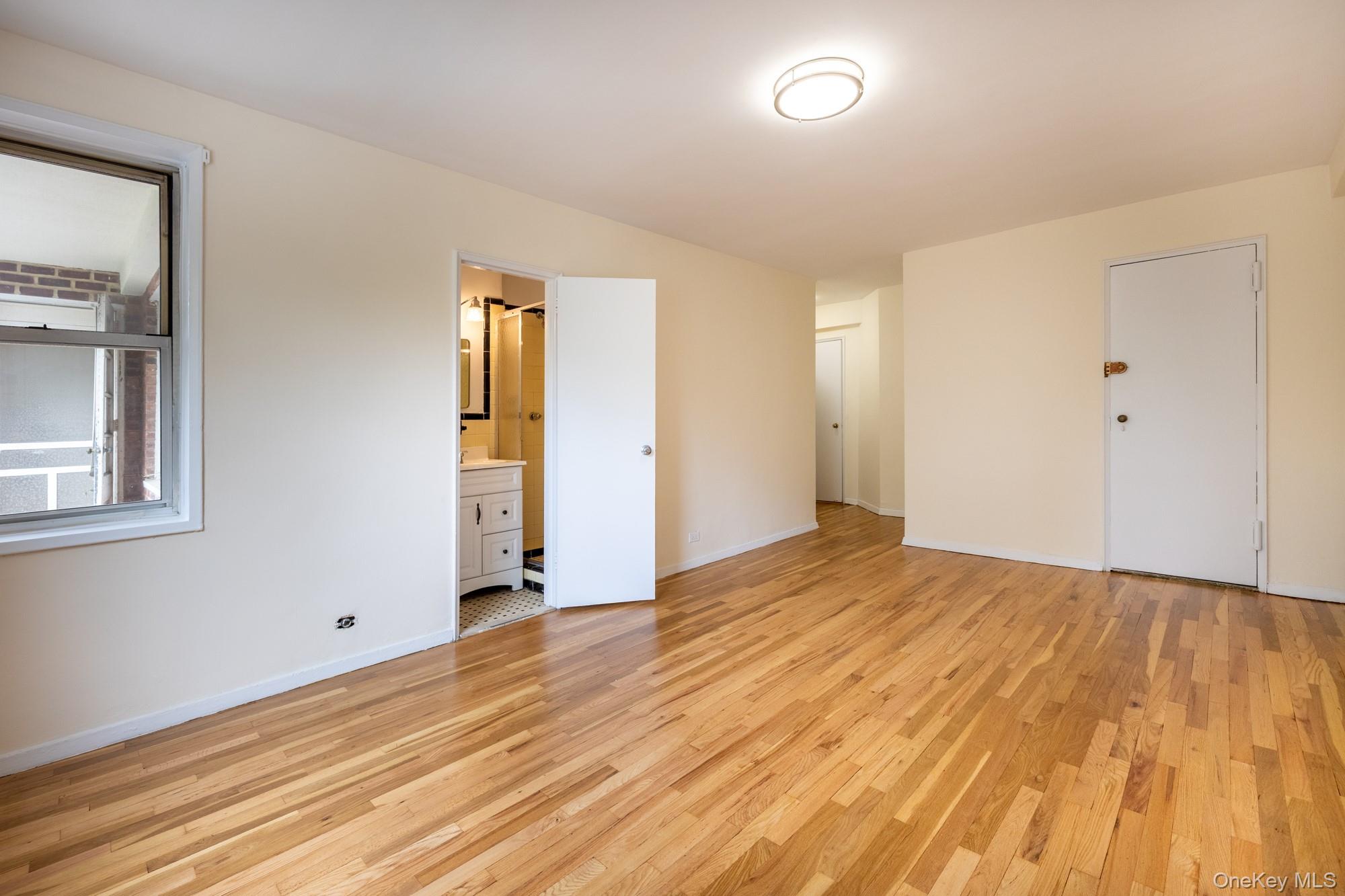 #12 photo, 3720 Independence Avenue, Bronx , NY 10463