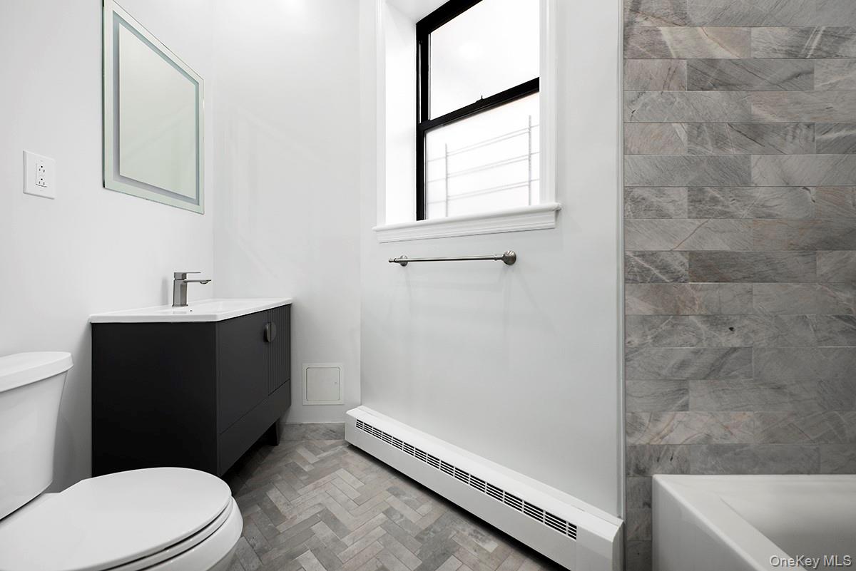 #12 photo, 2611 Frederick Douglass Boulevard, New York (Manhattan) , NY 10030