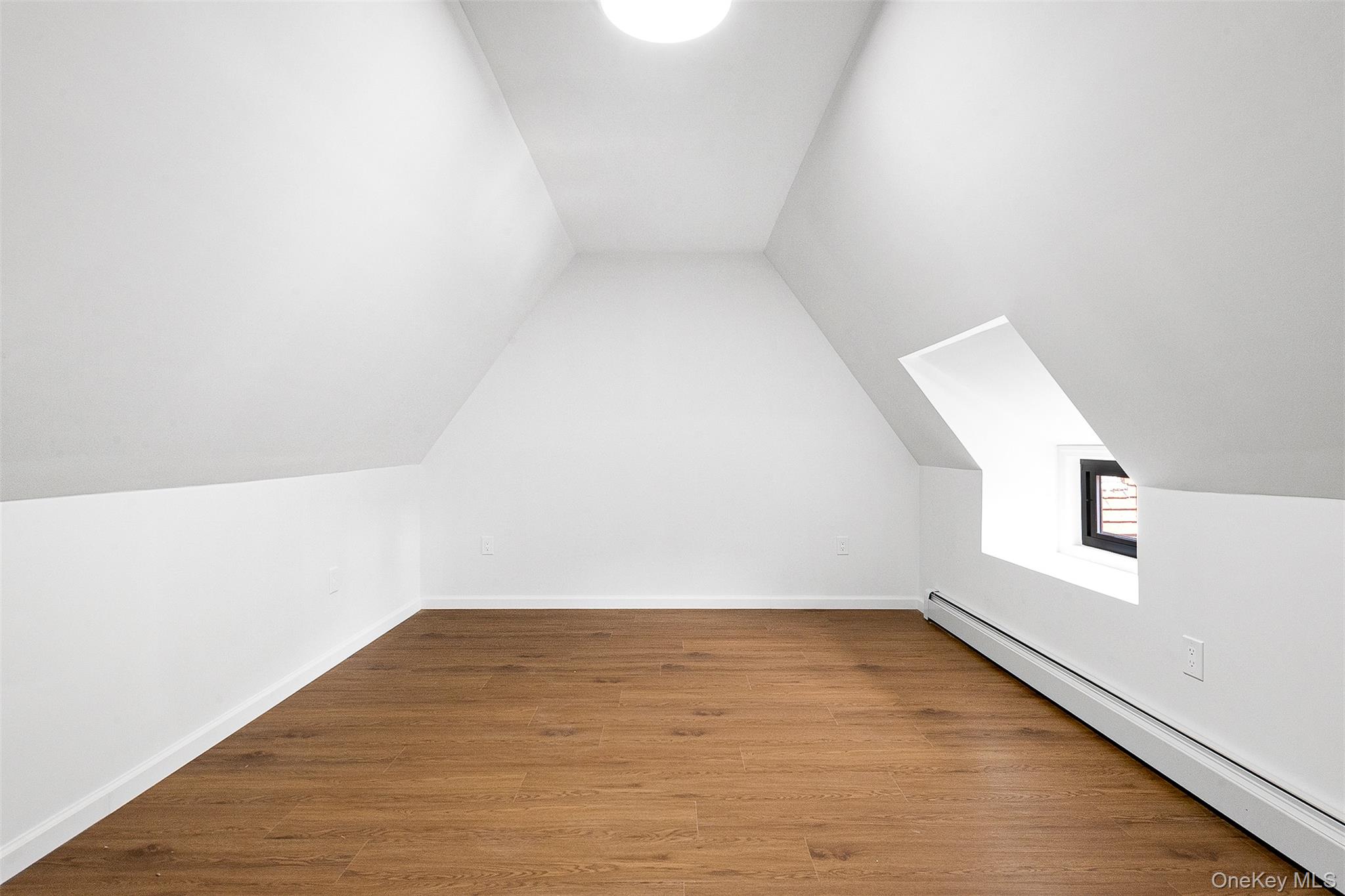 #15 photo, 100-05 69th Avenue, Forest Hills , NY 11375