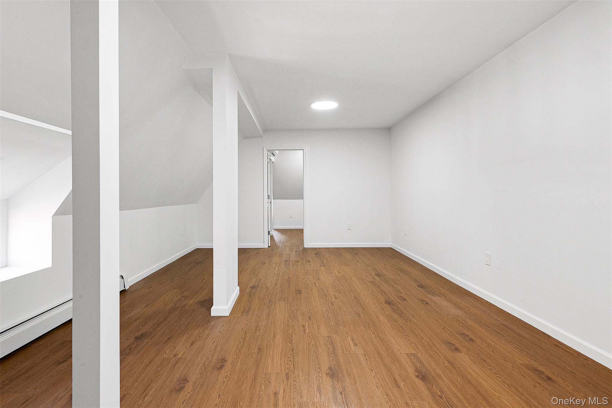 #4 photo, 100-05 69th Avenue, Forest Hills , NY 11375