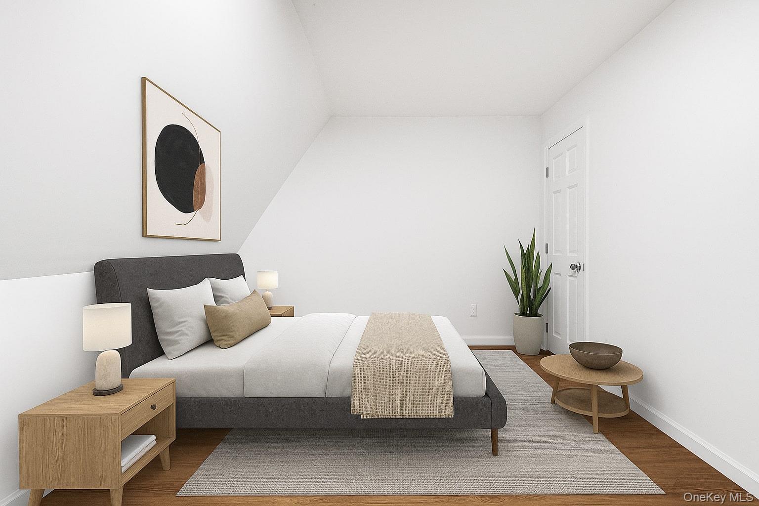 #8 photo, 100-05 69th Avenue, Forest Hills , NY 11375