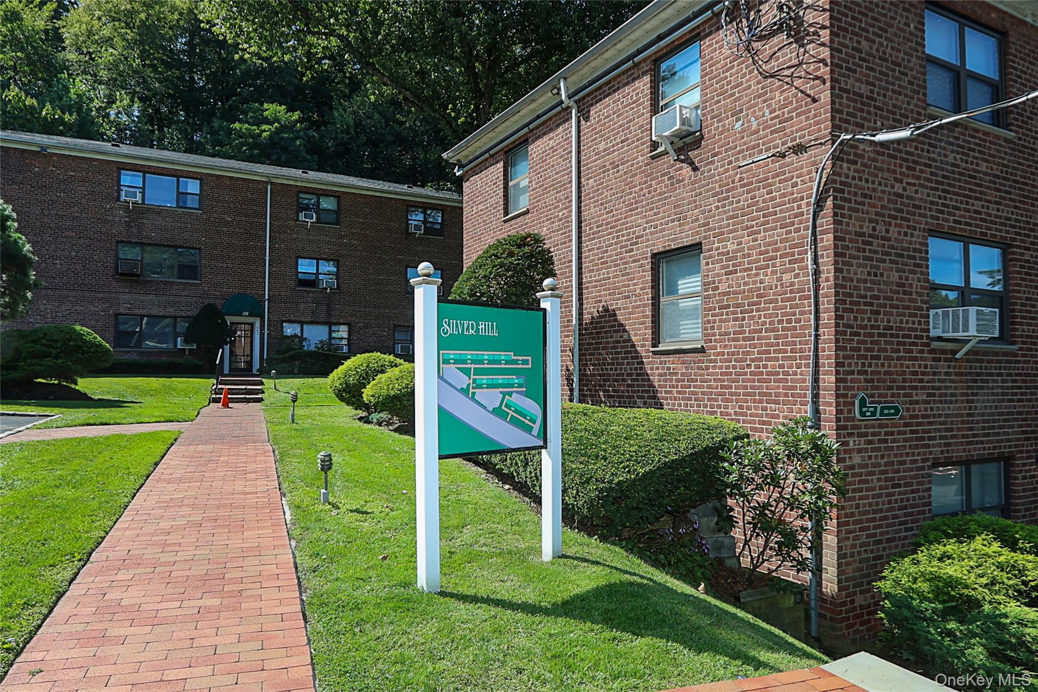 #1 photo, 309 Main Street, नासाउ काउंटी Roslyn , NY 11576