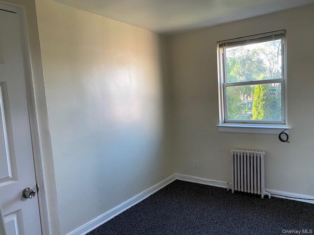 #12 photo, 73-24 255th Street, Glen Oaks , NY 11004