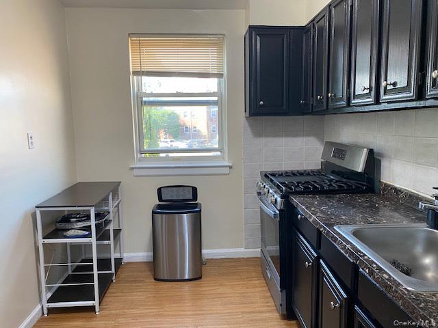 #9 photo, 73-24 255th Street, Glen Oaks , NY 11004