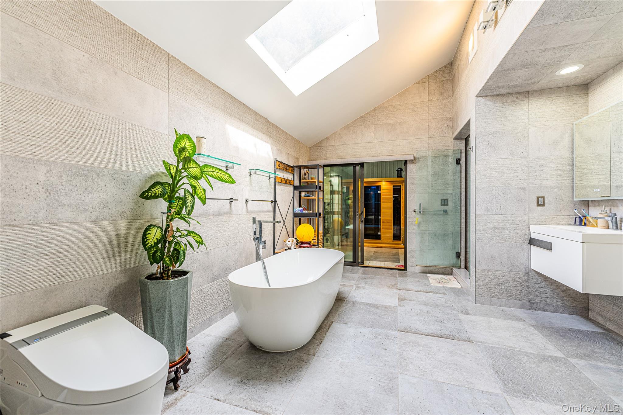 #17 photo, 2 Summerwind Drive, ナッソー郡 Muttontown , NY 11545