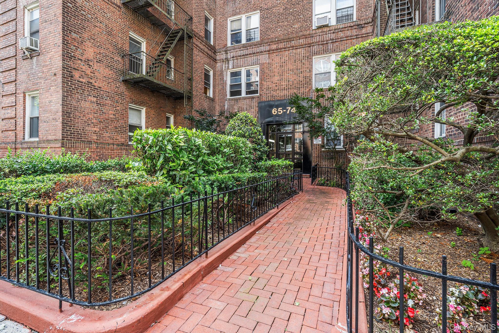 #19 photo, 65-74 Saunders Street, Rego Park , NY 11374