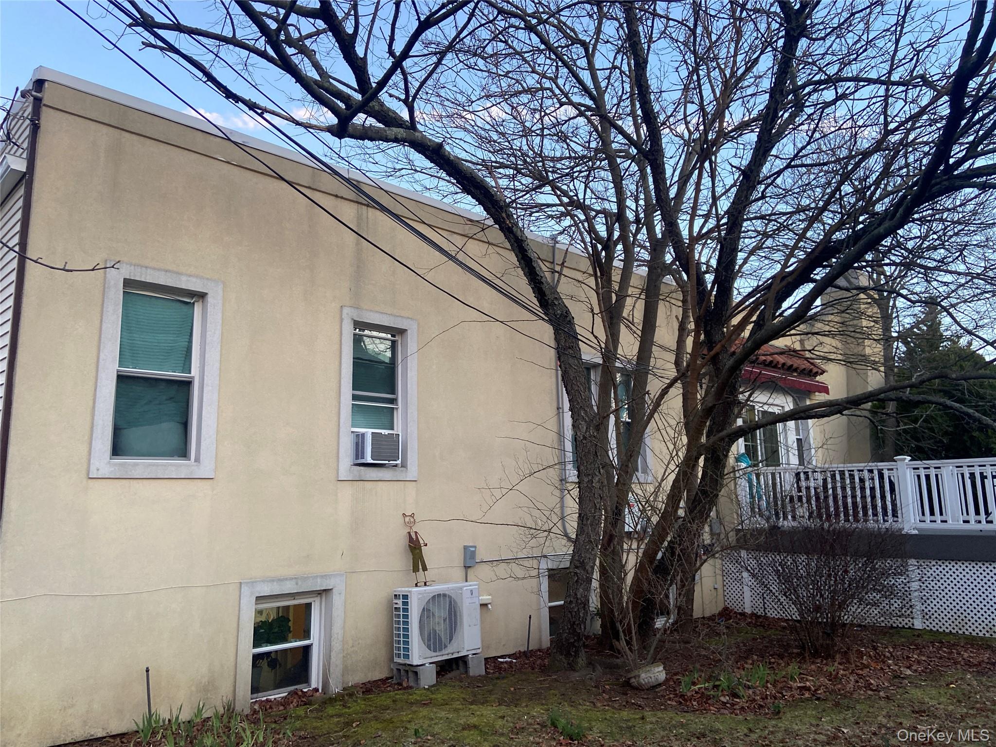 #3 photo, 237 W Walnut Street, ナッソー郡 Long Beach , NY 11561