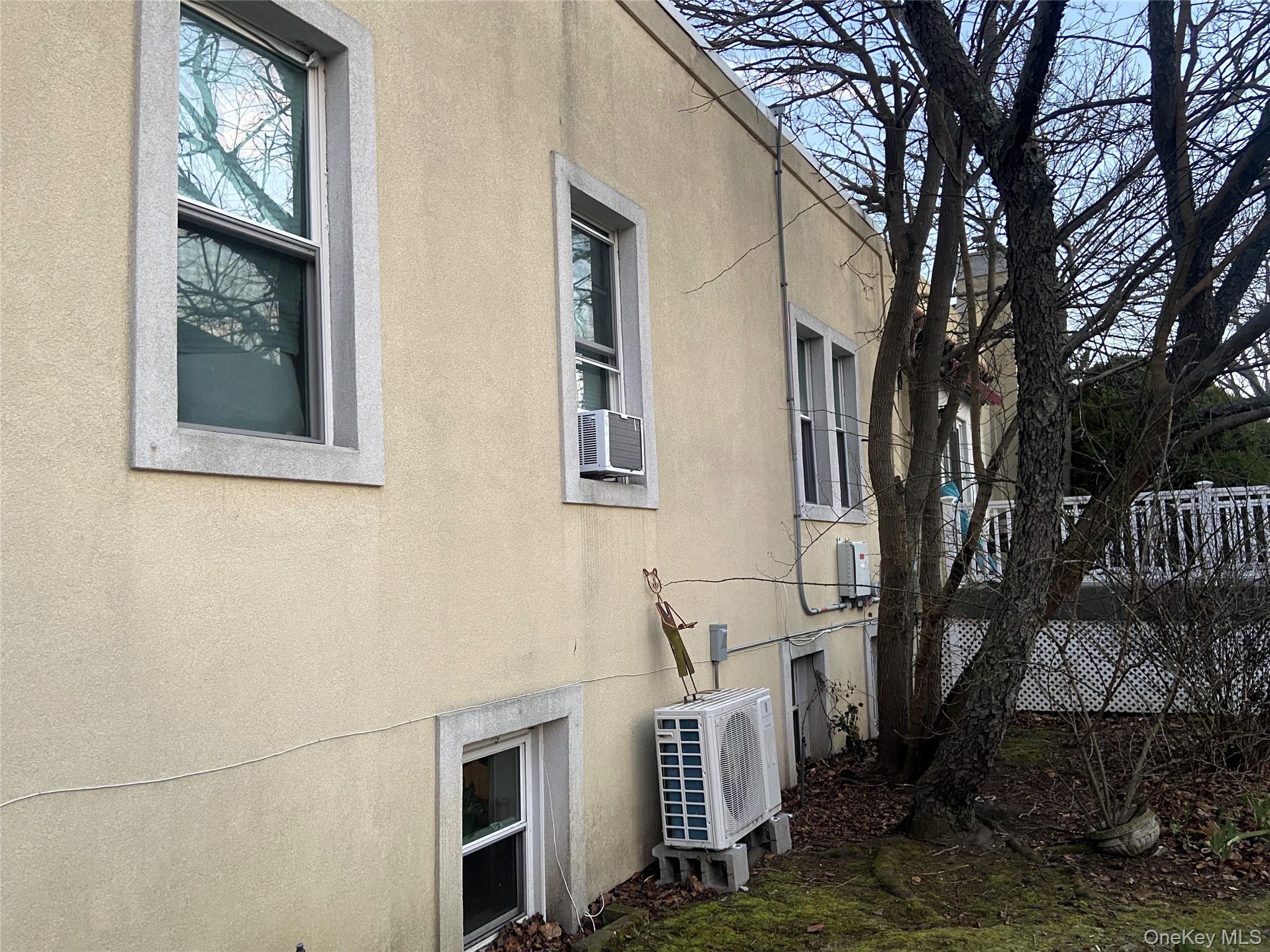 #4 photo, 237 W Walnut Street, ナッソー郡 Long Beach , NY 11561