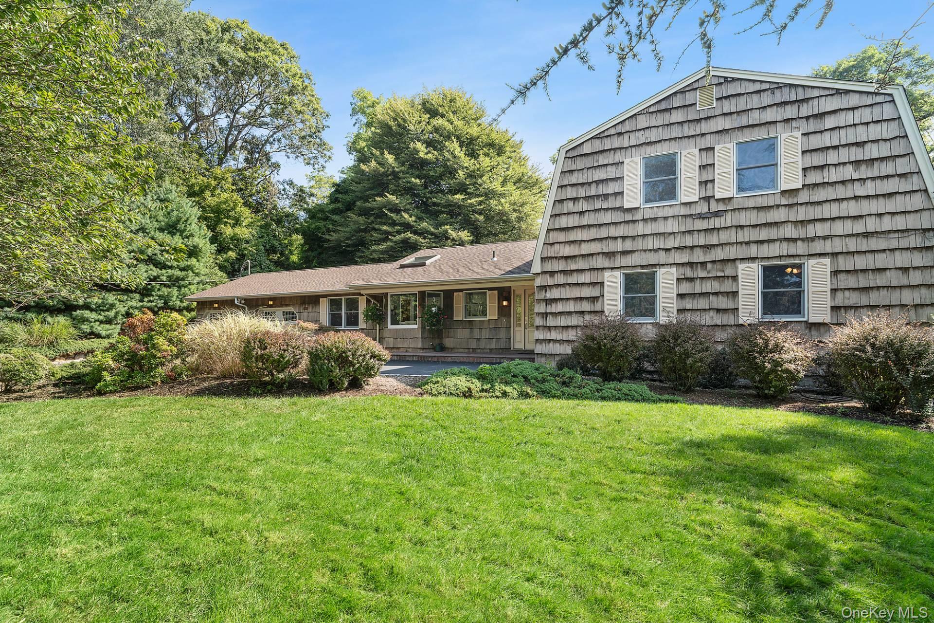 #1 photo, 28 Plain View Drive, サフォーク郡 Wading River , NY 11792