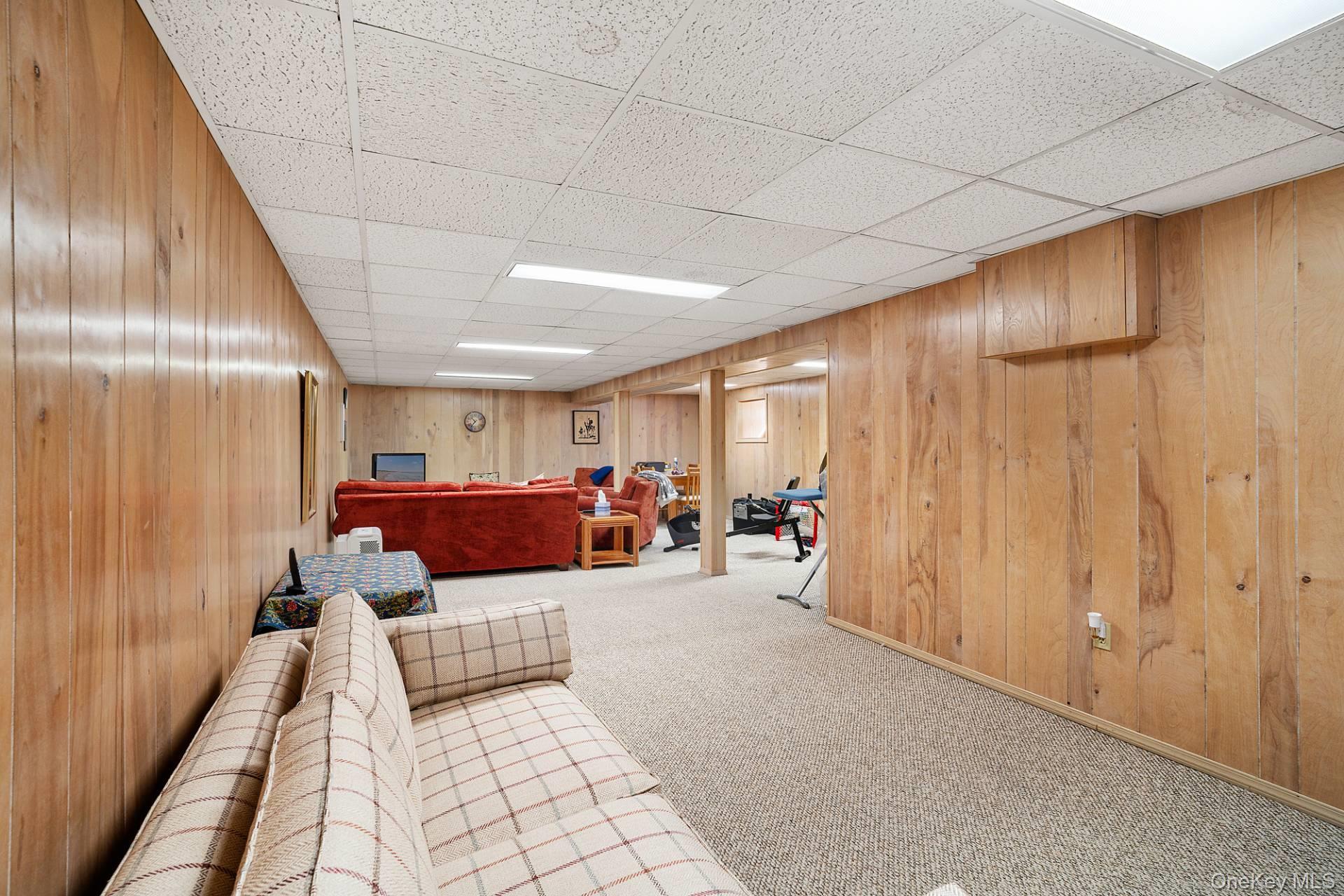 #17 photo, 28 Plain View Drive, サフォーク郡 Wading River , NY 11792