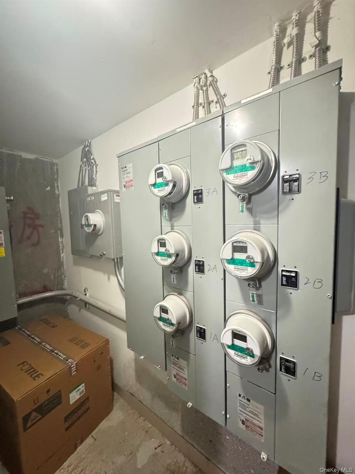 #8 photo, 90-17 56th Avenue, Flushing , NY 11373