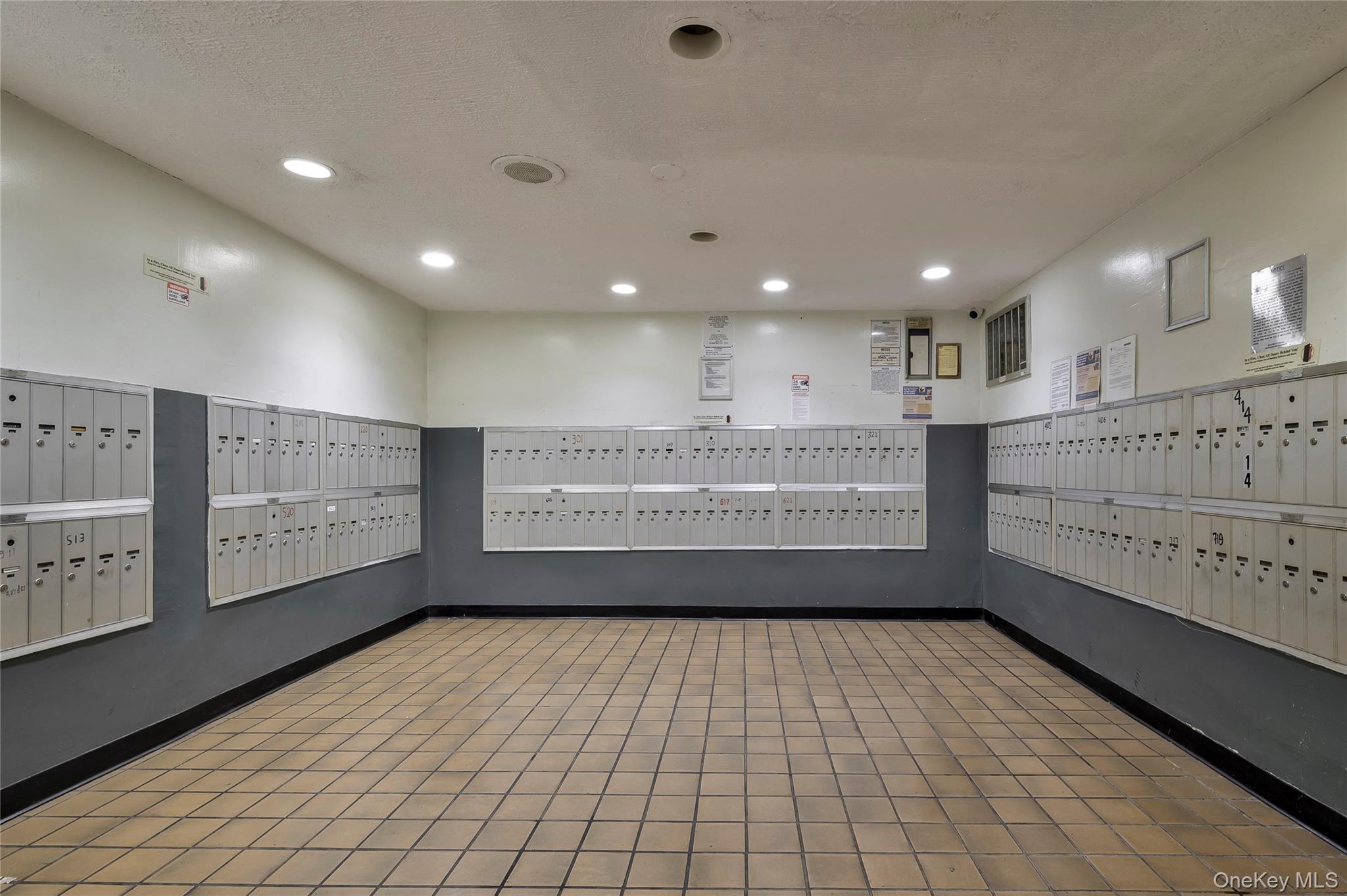 #4 photo, 83-30 Vietor Avenue, East Elmhurst , NY 11373