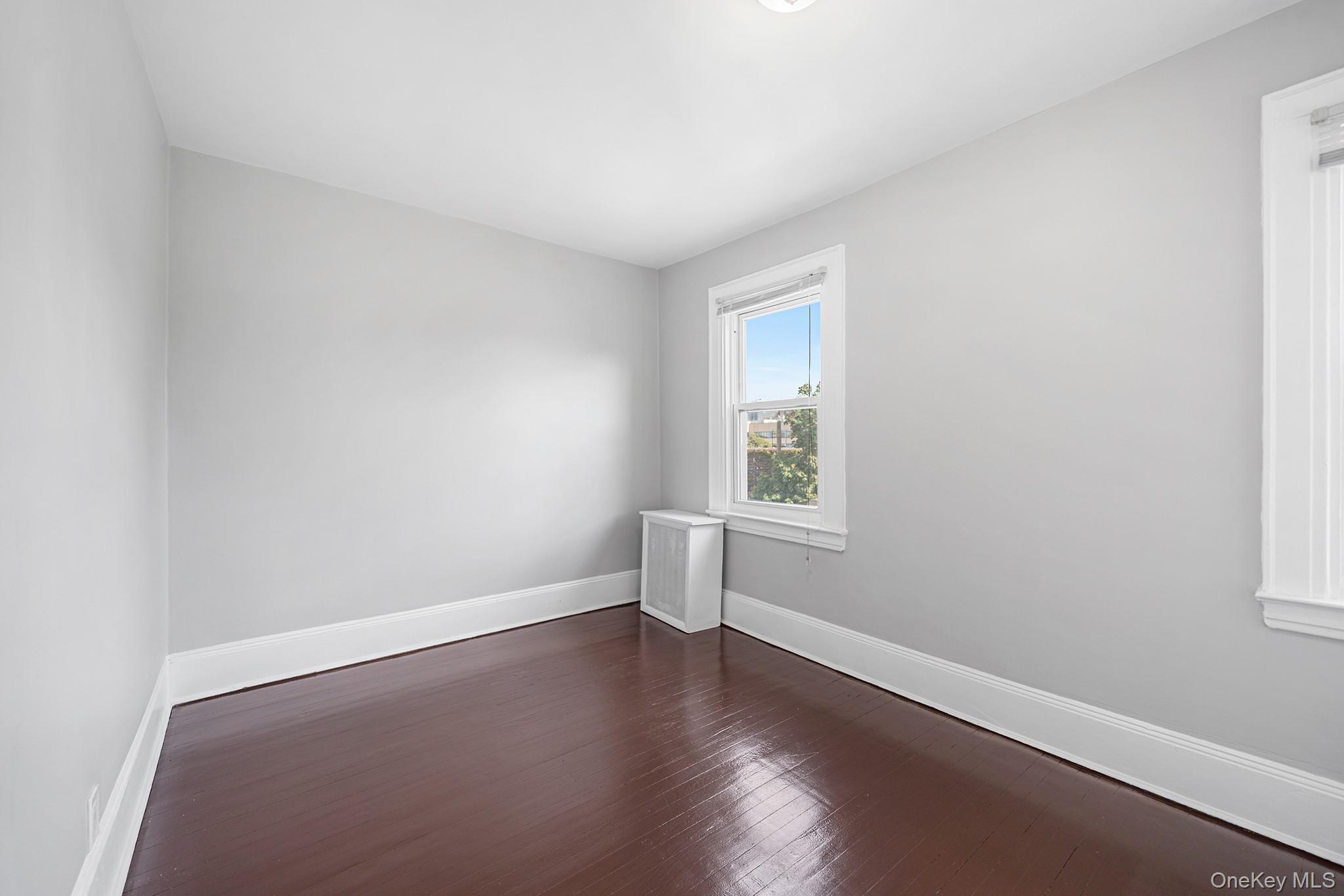 #16 photo, 15044 87th Road, Briarwood , NY 11432