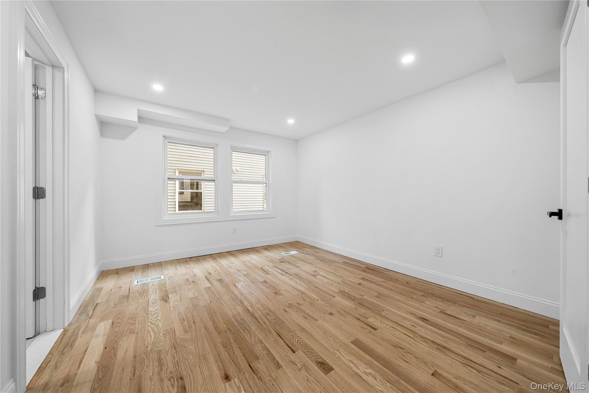 #10 photo, 244 Brown Avenue, Hempstead , NY 11550