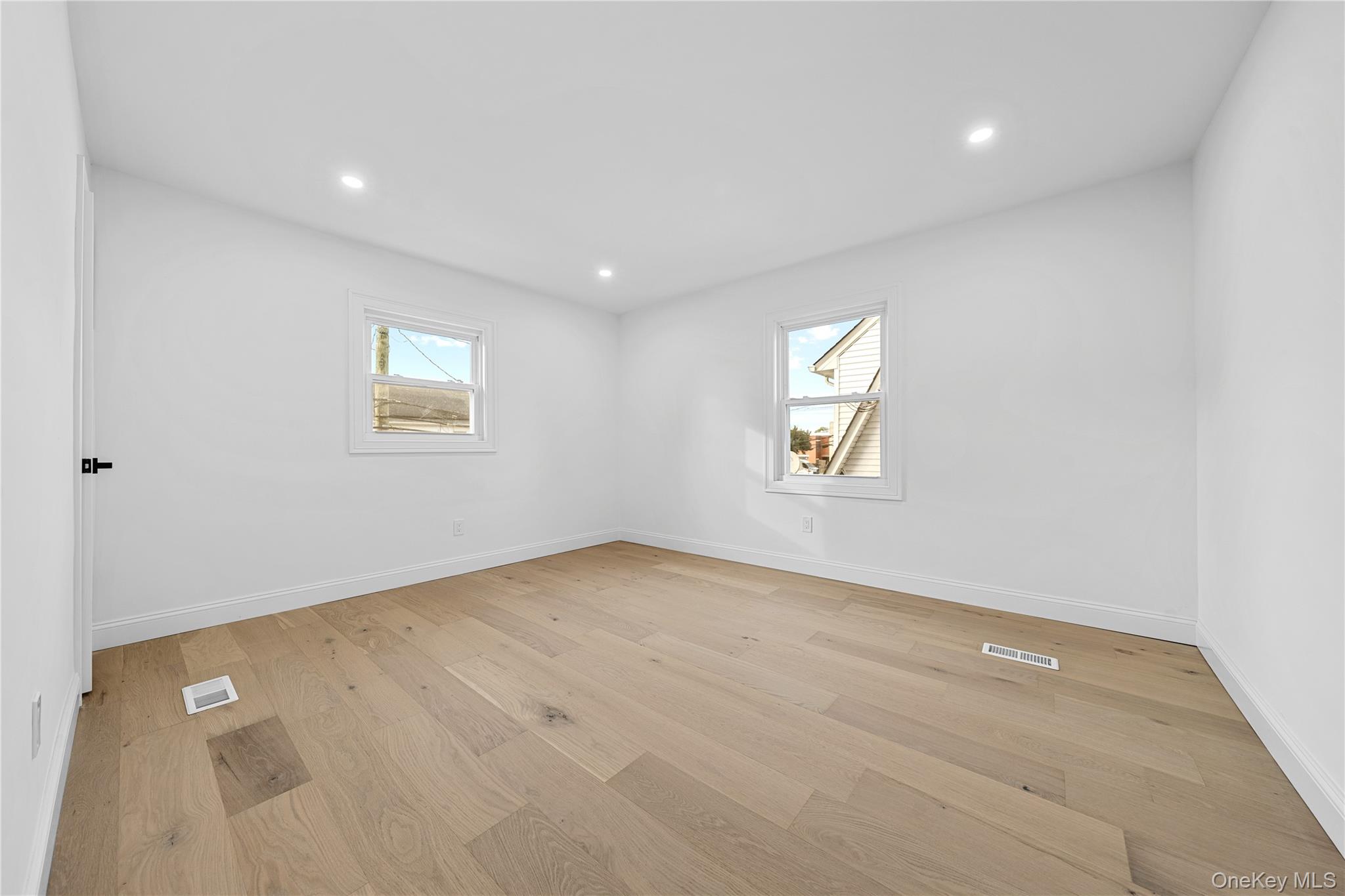 #15 photo, 244 Brown Avenue, Hempstead , NY 11550