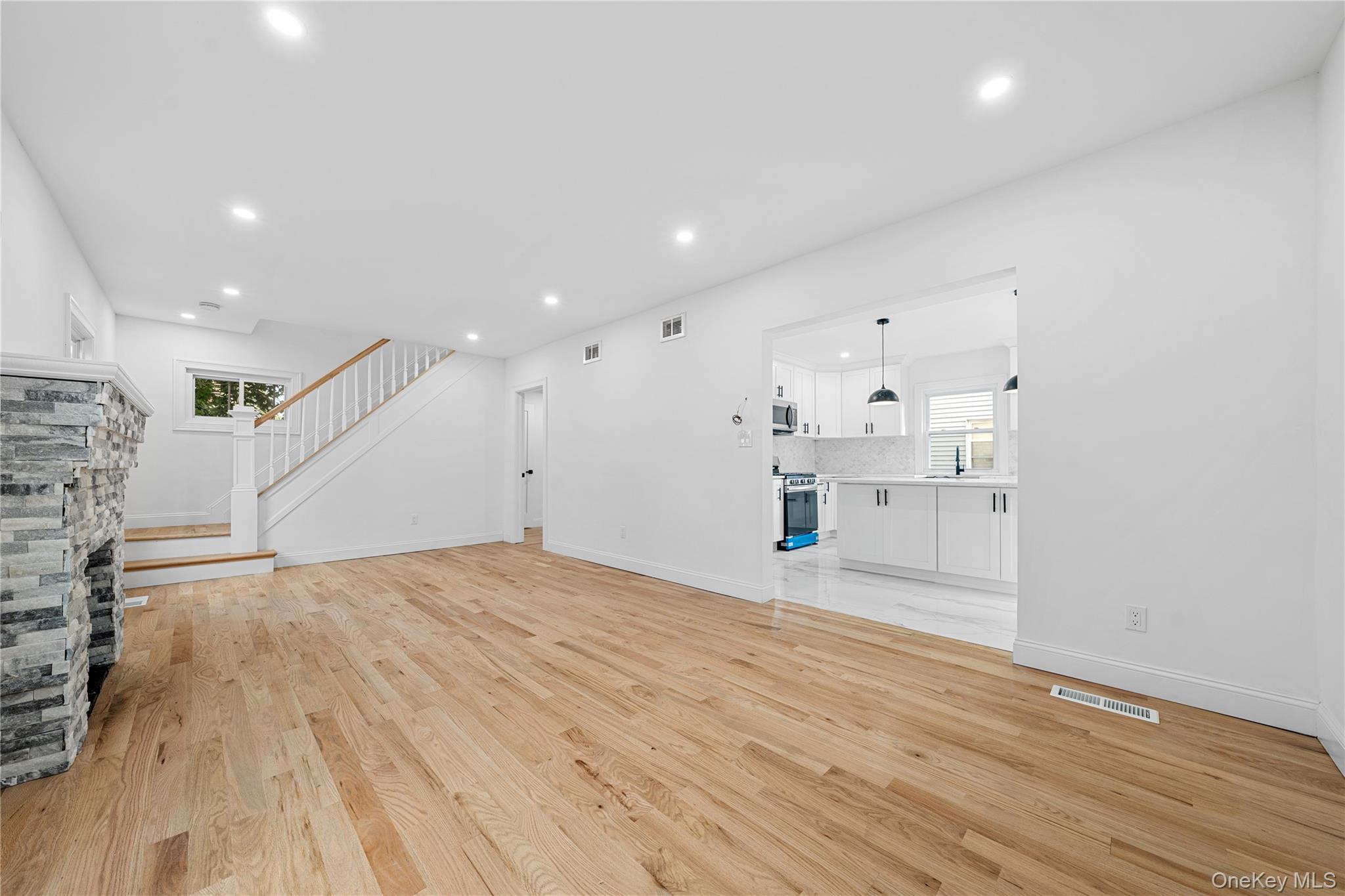 #2 photo, 244 Brown Avenue, Hempstead , NY 11550