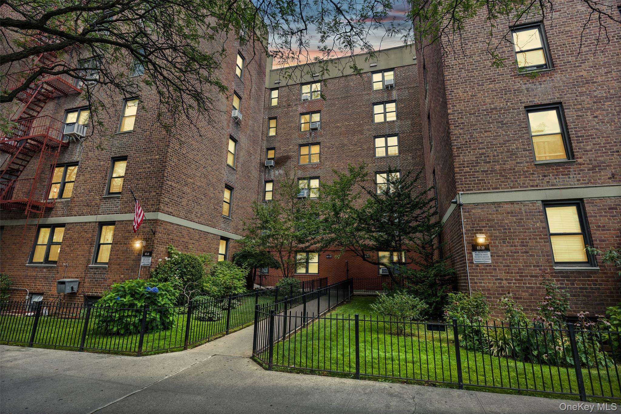 #1 photo, 65-39 108th Street, Forest Hills , NY 11375