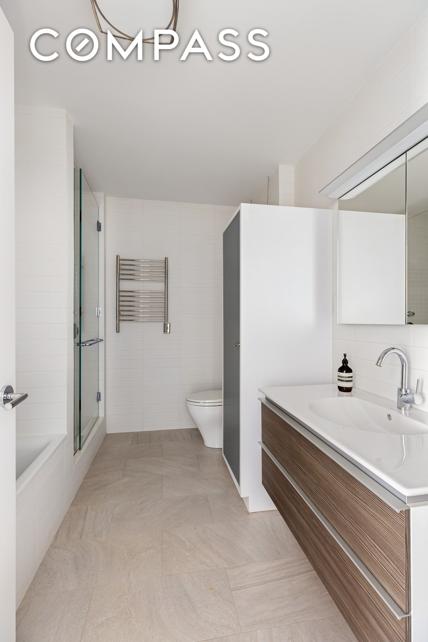 #16 photo, 300 E 77th Street, Lenox Hill , NY 10075