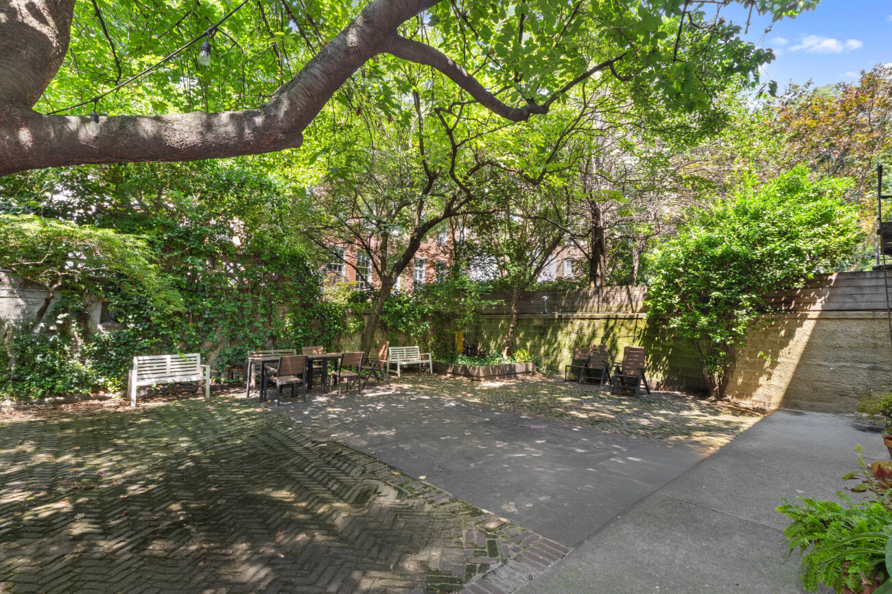 #8 photo, 44-46 BARROW Street, マンハッタン West Village , NY 10014